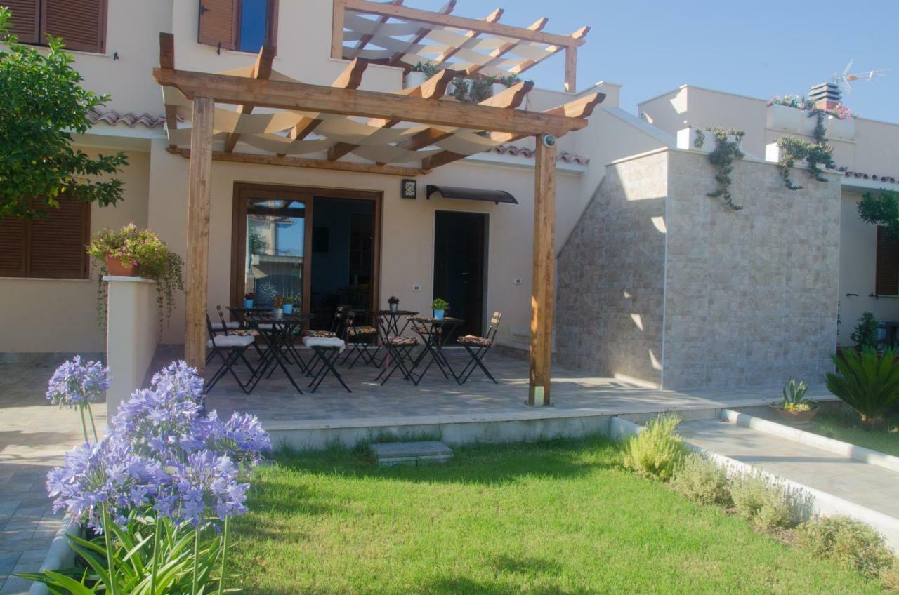 Baia Benessere B&B Eco Vegan サンタ・セヴェラ エクステリア 写真