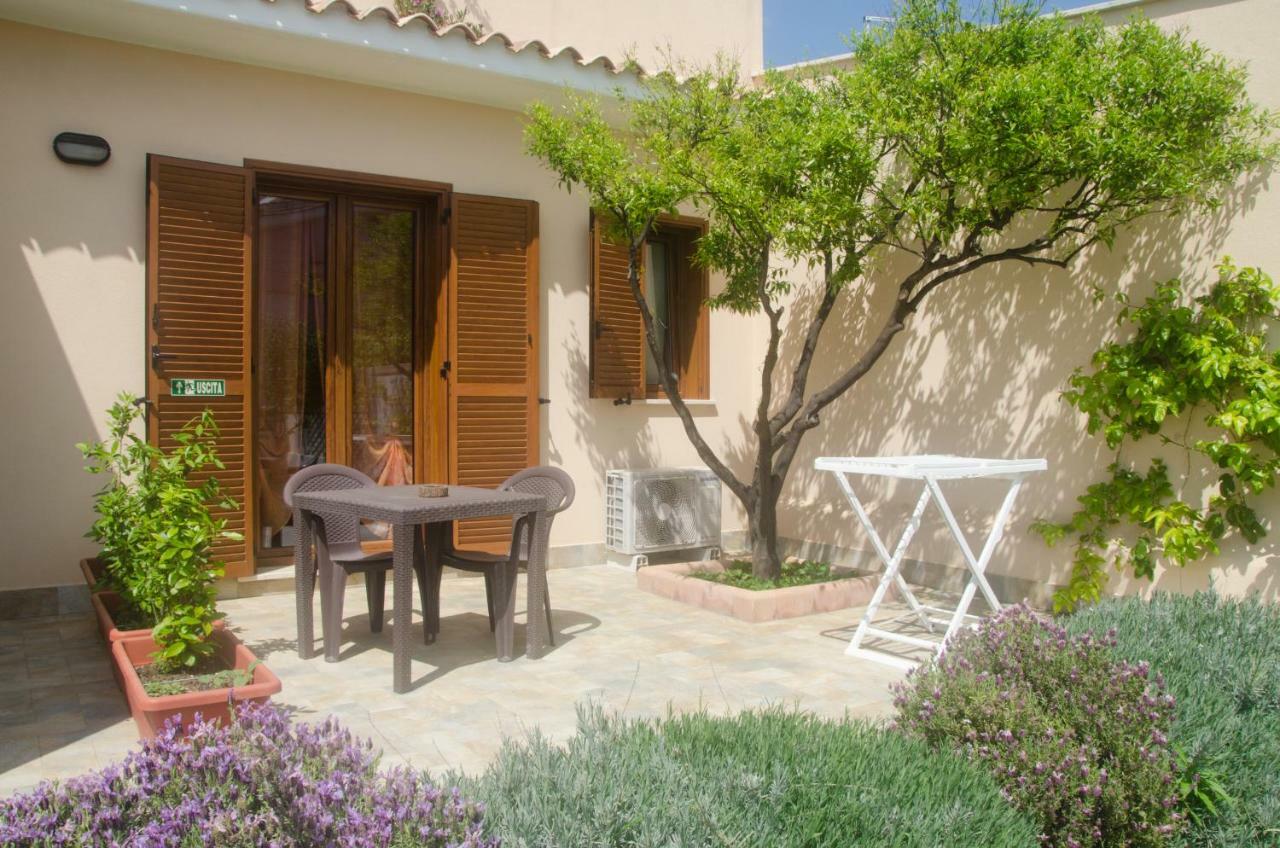 Baia Benessere B&B Eco Vegan サンタ・セヴェラ エクステリア 写真