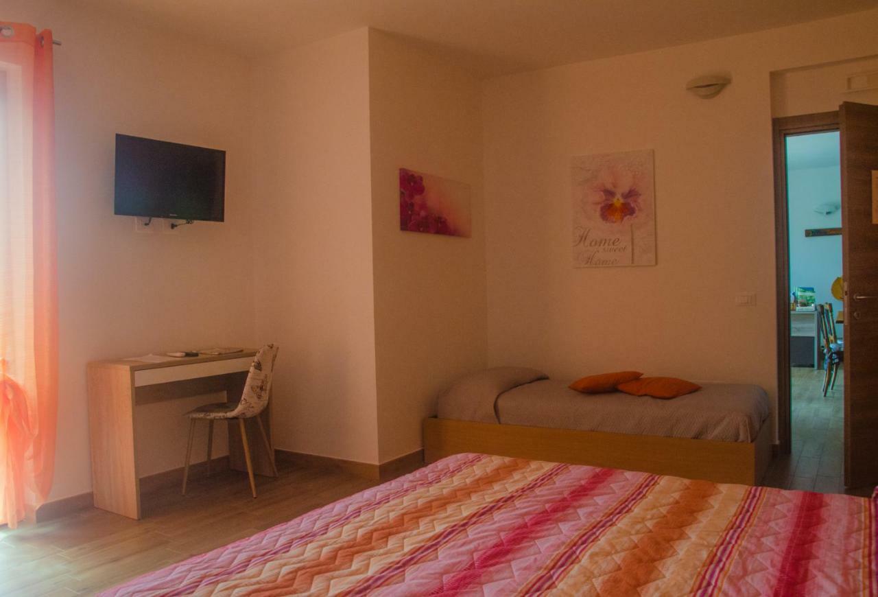 Baia Benessere B&B Eco Vegan サンタ・セヴェラ エクステリア 写真